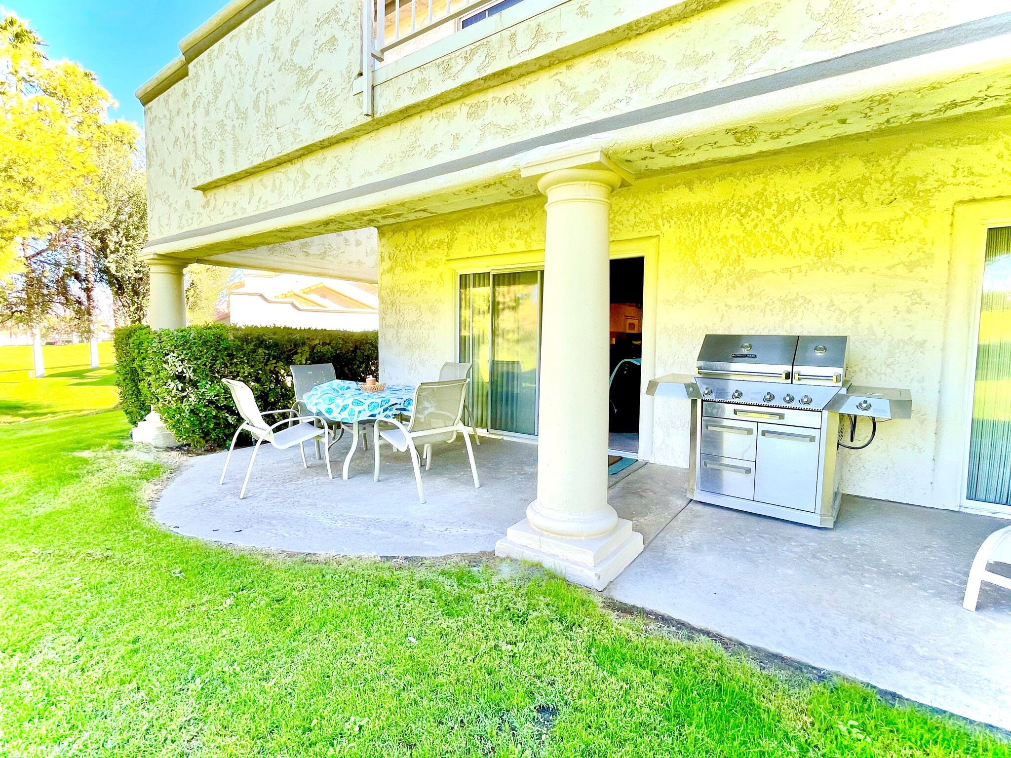 Building Photo - 363 Desert Falls Dr E