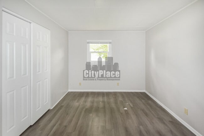 Building Photo - 5801 Westhaven Dr