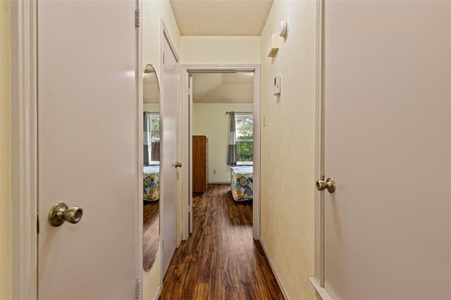 Building Photo - 8521 Holly St