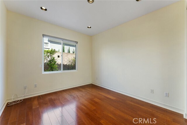 Building Photo - 2528 N San Miguel Dr