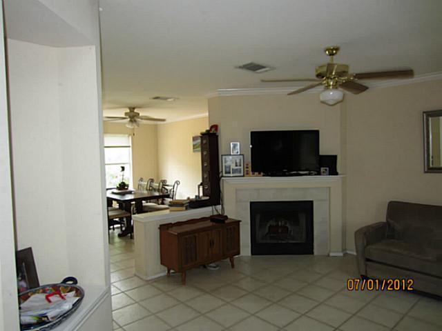 Building Photo - 810 Minturn Ln