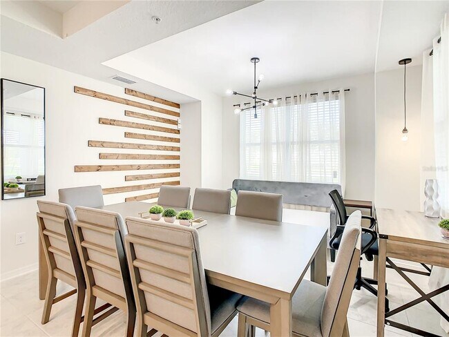 Building Photo - 4741 Clock Tower Dr