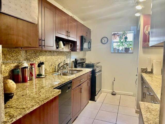 Building Photo - 9450 Live Oak Pl