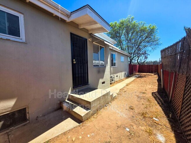 Building Photo - 9273 Earl St