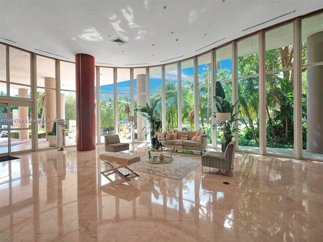 Building Photo - 2475 Brickell Ave