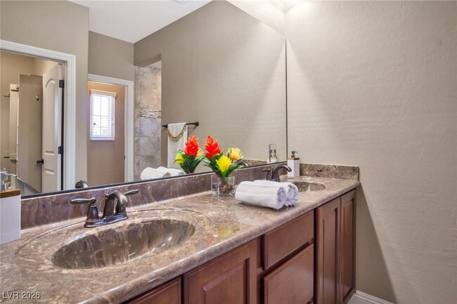 Building Photo - 2000 Solvang Mill Dr