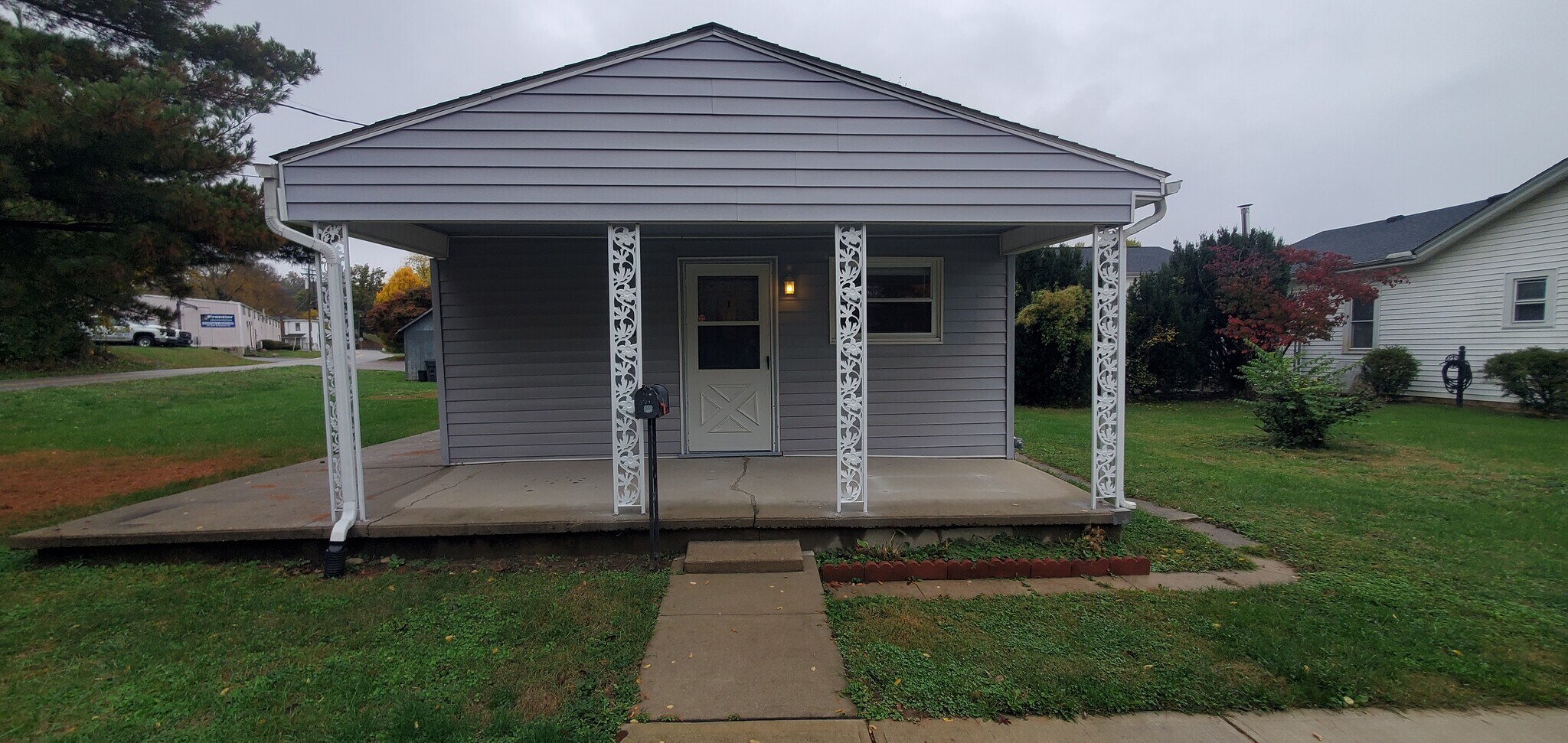 Front of house - 316 N Hill St