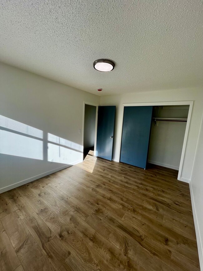 Building Photo - Fully Renovated 4-Bedroom Home, Plus an Office in Prime Bozeman Location