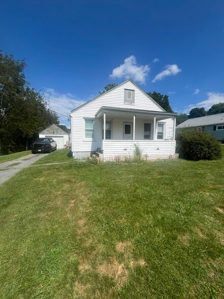 Building Photo - 309 Anderson St