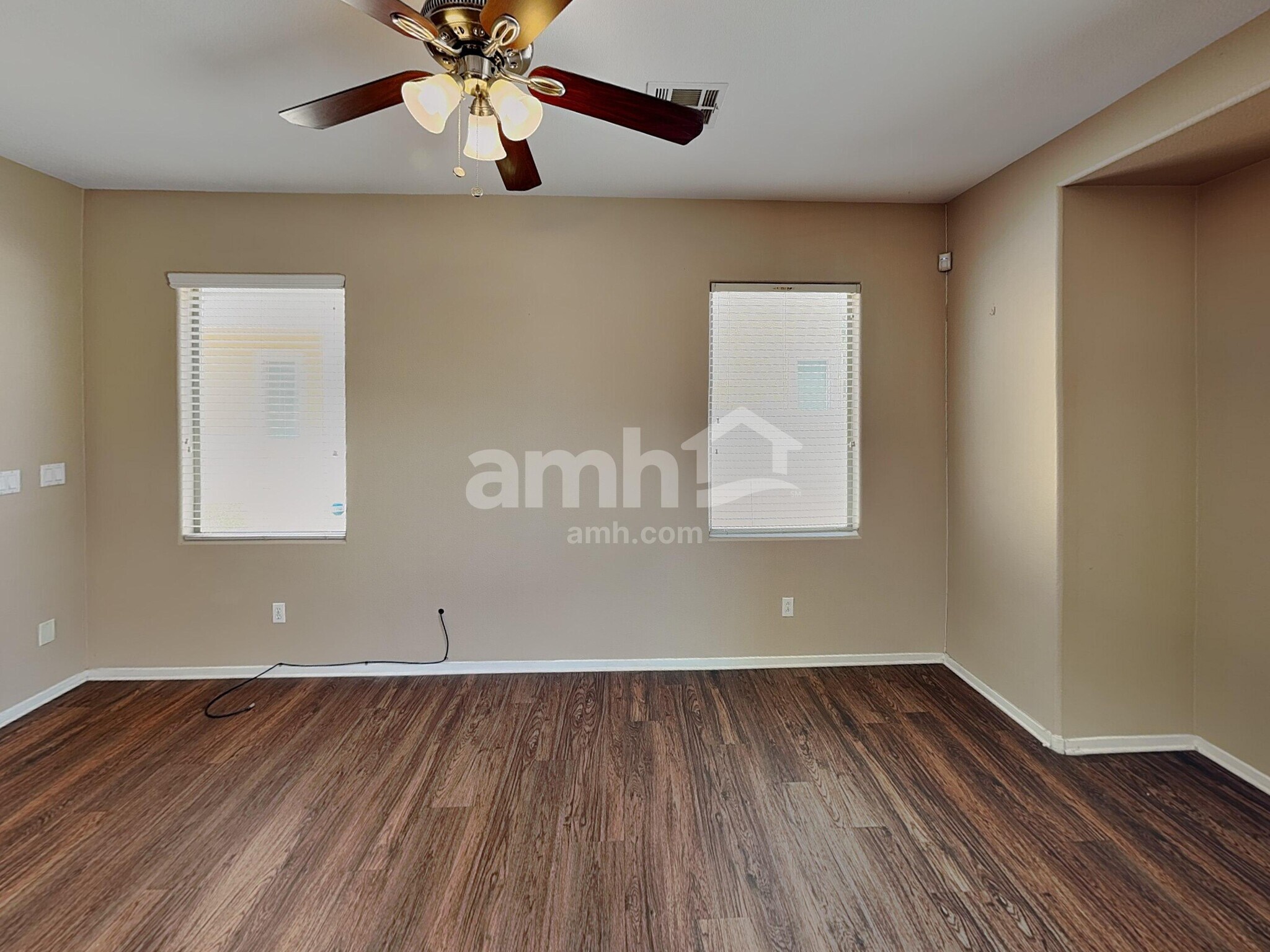 Building Photo - 5516 Stelle Amore St