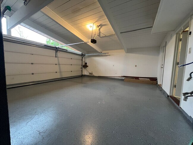 Building Photo - Palo Alto House (3 Beds / 2 Bath) with Ext...