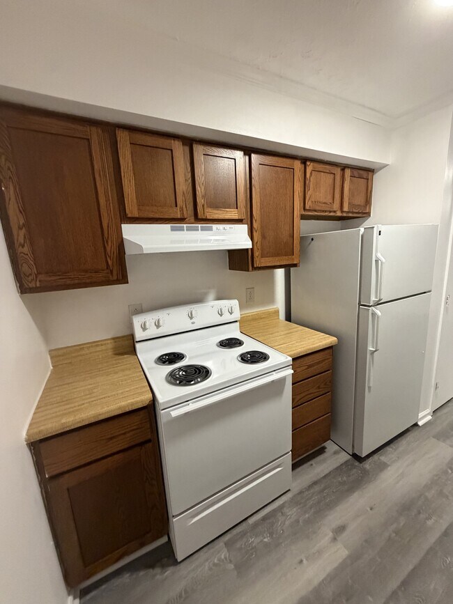 Building Photo - 1207 Clement St