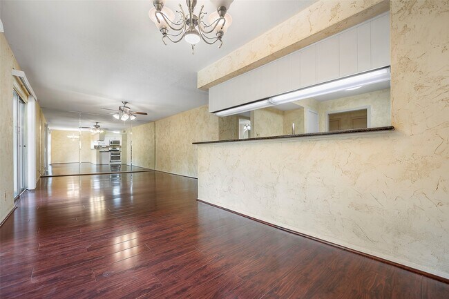 Building Photo - 14515 Wunderlich Dr