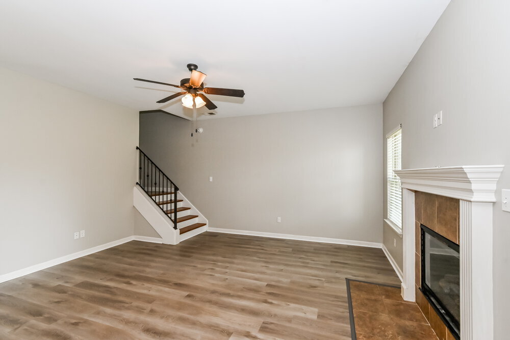 Building Photo - 6092 Vera Ln