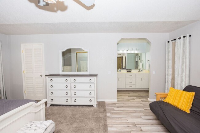 Building Photo - 3 BEDROOM 2 BATH 2 CAR GARAGE POOL HOME W/...