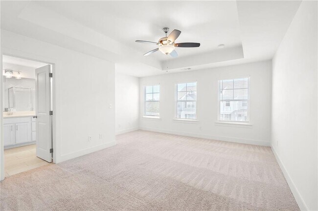 Building Photo - 2469 Honey Wy