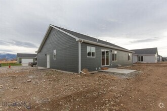 Building Photo - Brand New 4 Bedroom Home
