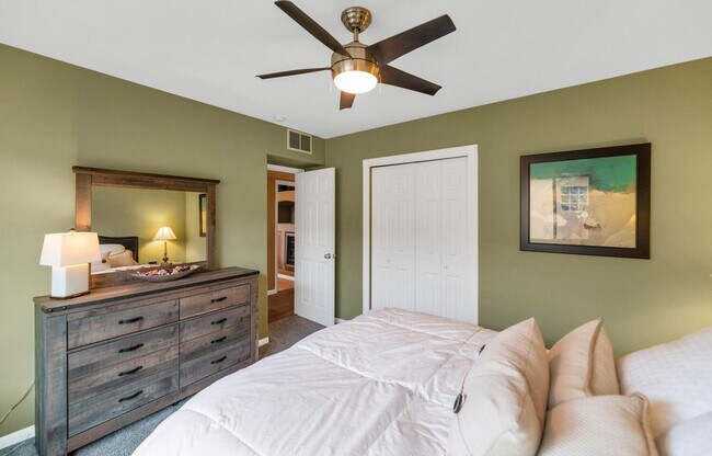 Building Photo - Rates Vary: $4,495 - $9,995