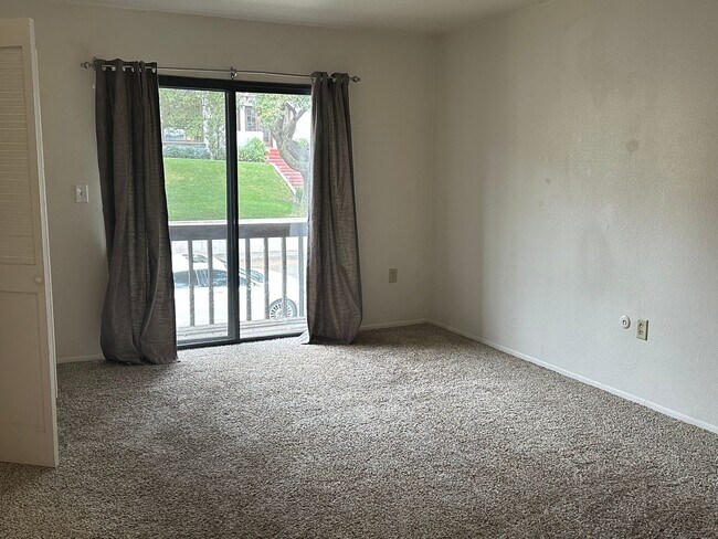 Building Photo - 1316 Chestnut St