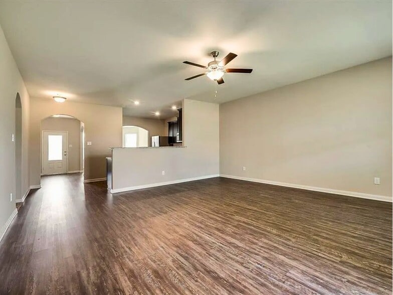 Building Photo - 4017 Millau Ln