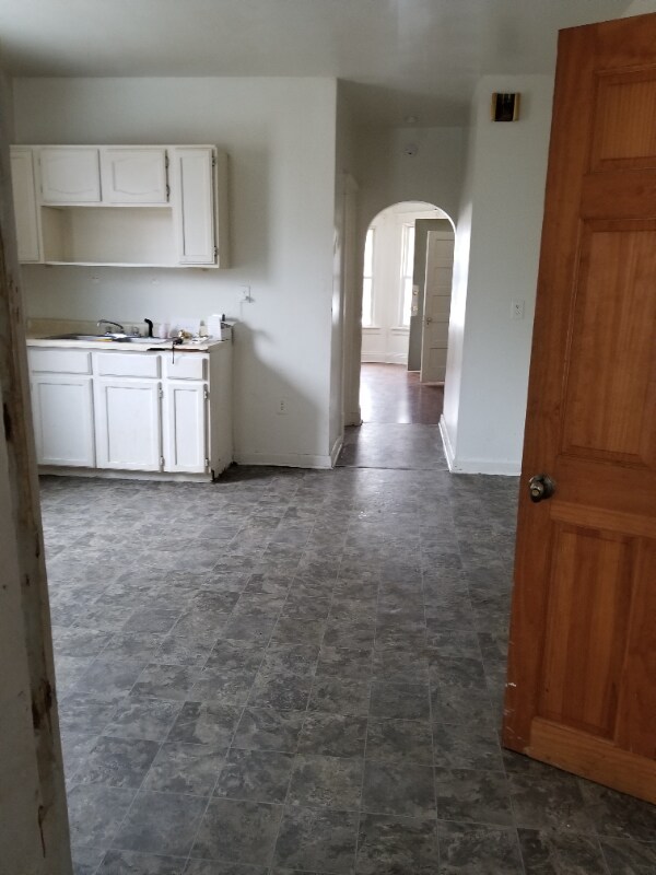 Building Photo - 12455 S Parnell Ave