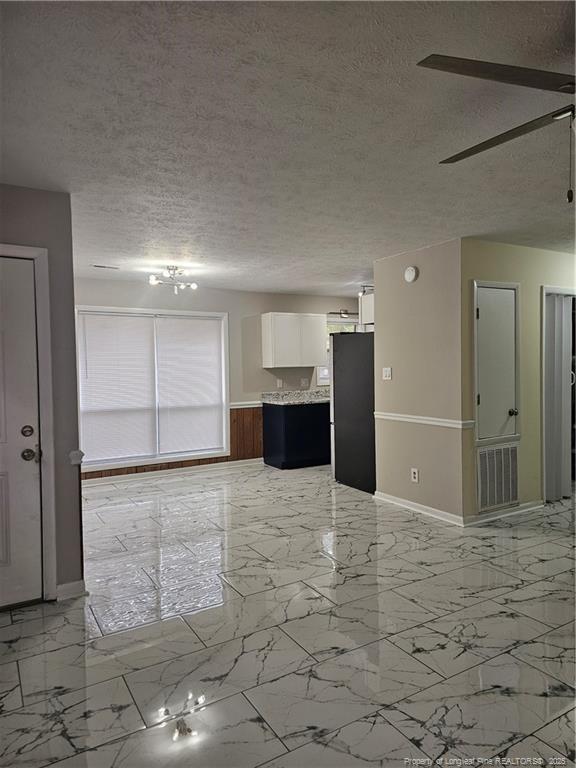 Building Photo - 1176 Landau Rd