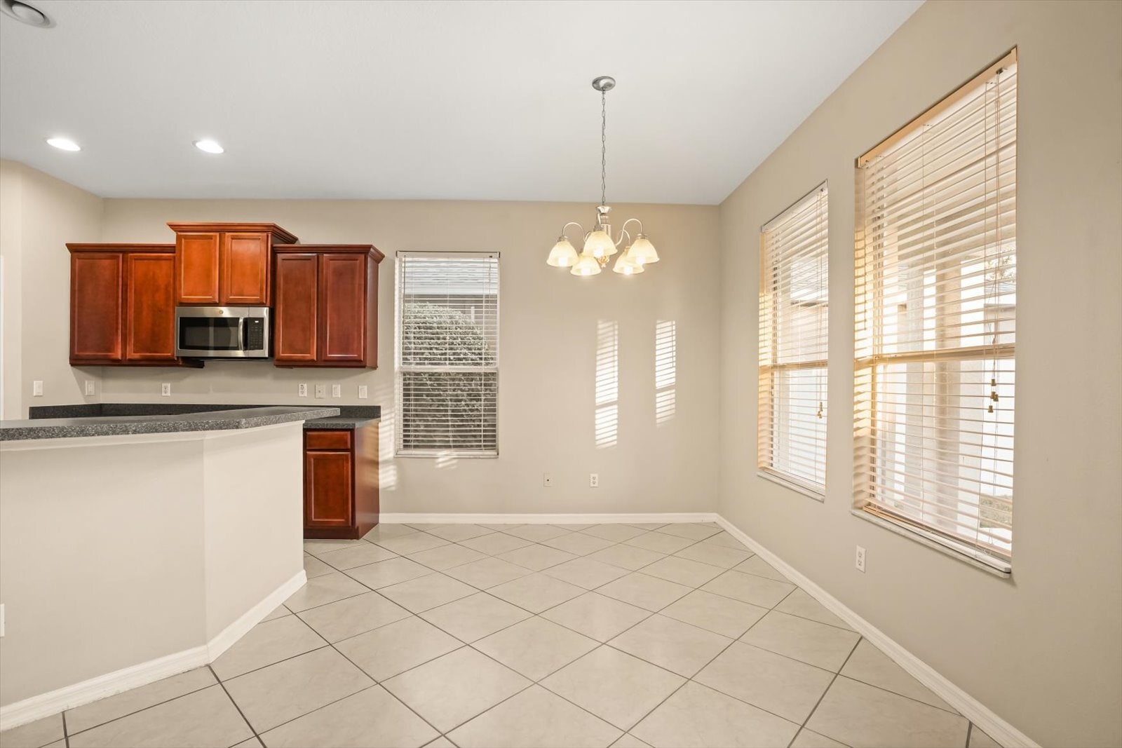 Building Photo - 14214 Prunningwood Pl