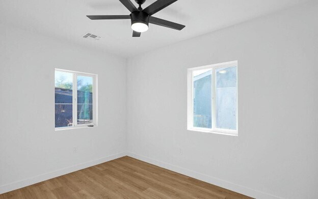 Building Photo - Newly Renovated 2 Bedroom, 1 Bath, with St...