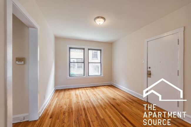Building Photo - 2651 N Spaulding Ave