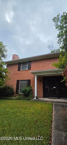 Building Photo - 1125 Manship St