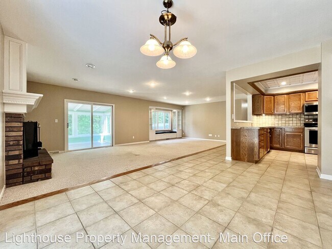 Building Photo - 4 br, 2.5 bath House - 4500 8th Ave