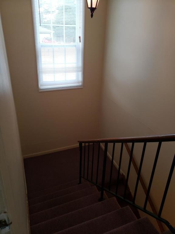 Building Photo - 1736 B Wesley Way