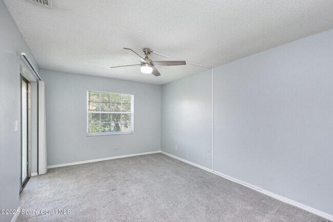 Building Photo - 3069 Sir Hamilton Cir