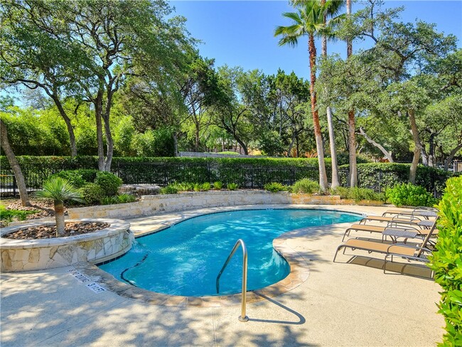 Building Photo - 1701 Spyglass Dr
