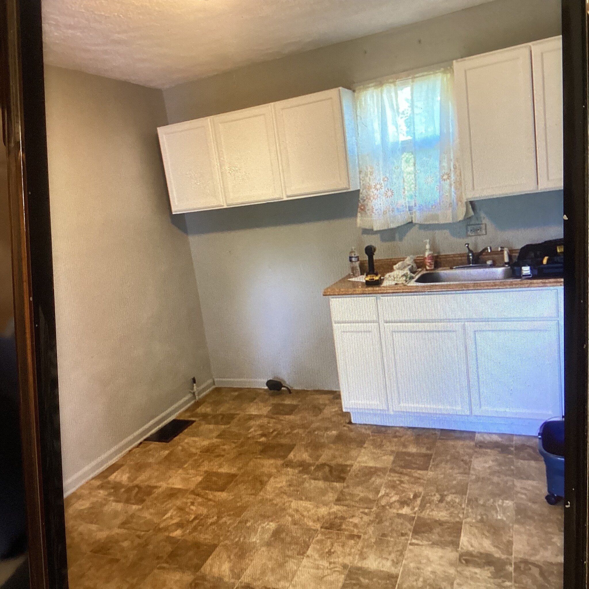 Kitchen - 762 Morrison St
