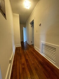 Building Photo - 2 Bedroom Apartment on the Northside