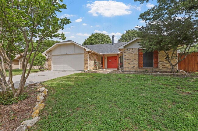 Primary Photo - 3905 Windflower Ln