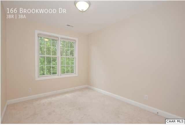 Building Photo - 166 Brookwood Dr