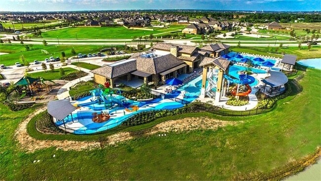 Building Photo - 29026 Endeavor River Rd