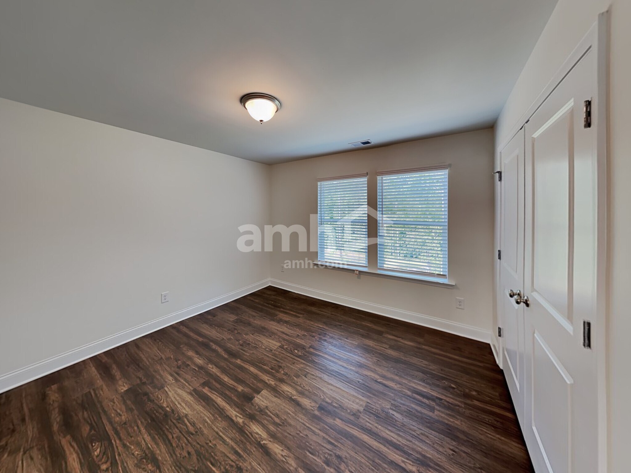 Building Photo - 437 Tributary Ln