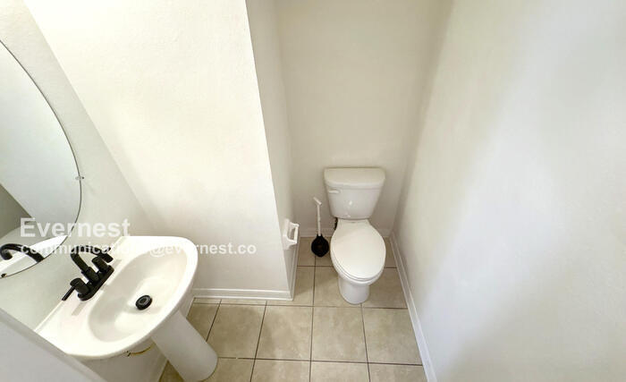 Building Photo - 10545 Shady Falls Ct