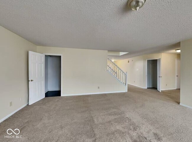 Building Photo - 14457 Orange Blossom Trail