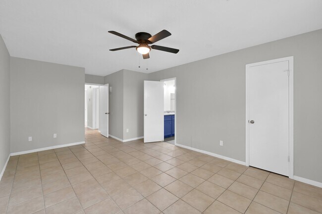 Building Photo - 28903 Atherstone St