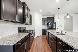 Building Photo - 13010 Vista Holw