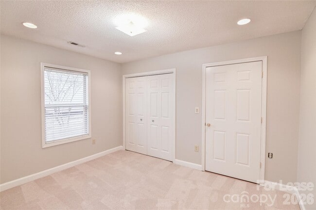 Building Photo - 110 Pratt St