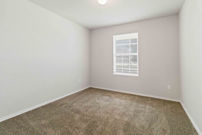Building Photo - Beautiful 3/2 in New Braunfels