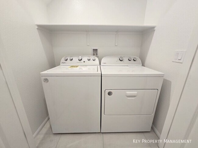 Building Photo - 5717 CRENELLATED St