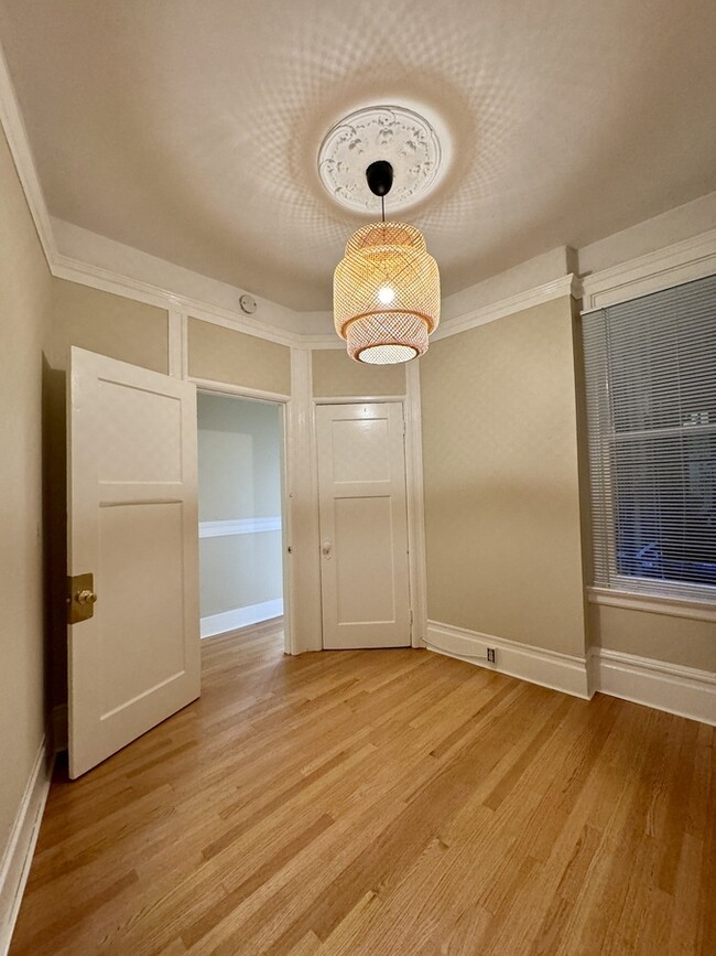 Building Photo - Nice 1 Bedroom-Walk to Dolores Park! Walk ...