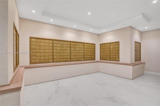 Building Photo - 21055 Yacht Club Dr