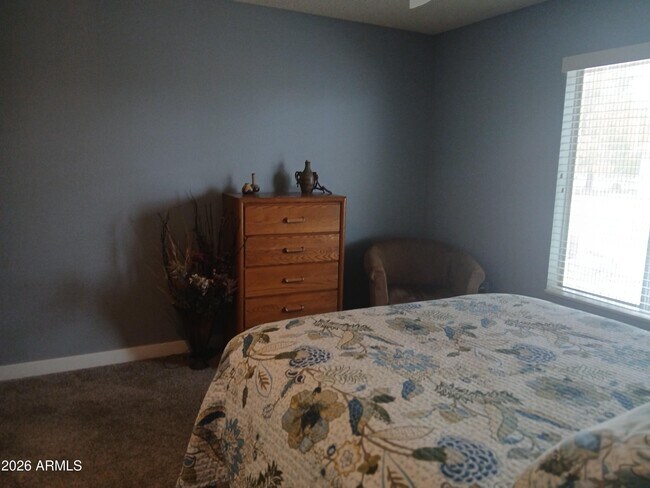 Building Photo - 9702 W Campana Dr